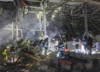 Росія атакувала термінал “Нової пошти” у передмісті Харкова: уже відомо про чотирьох загиблих