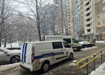 Єдність у дії: як комунальні служби Тернопільщини допомагають Києву після обстрілів (ФОТО)