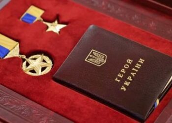 Тато не дожив до першого дня доньки: сестра просить нагородити Героя України