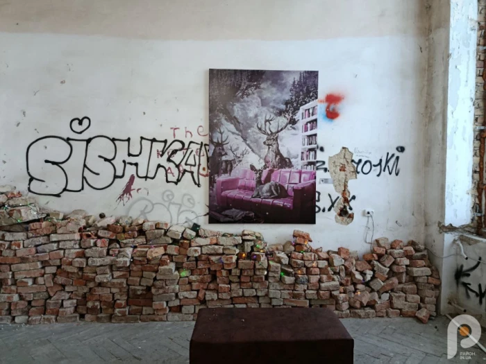 &laquo;Інший поруч&raquo; дивляться українці та іноземці: мистецький проєкт у Луцьку вже зібрав майже тисячу відвідувачів