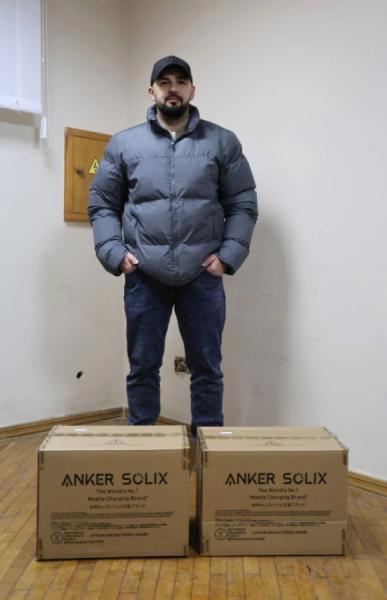 Луцька громада передала військовим чергову партію техніки та обладнання