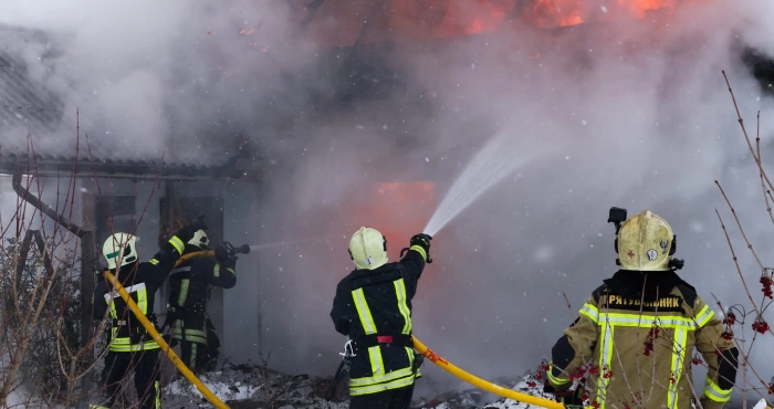 Луцькі рятувальники врятували житловий будинок від пожежі