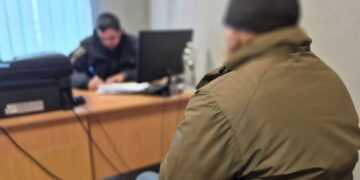 На Роменщині поліцейські викрили чоловіка у зберіганні наркотичних засобів