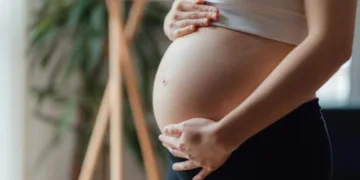 Науковці спростували твердження Трампа про зв’язок між прийомом парацетамолу під час вагітності й аутизмом у дітей