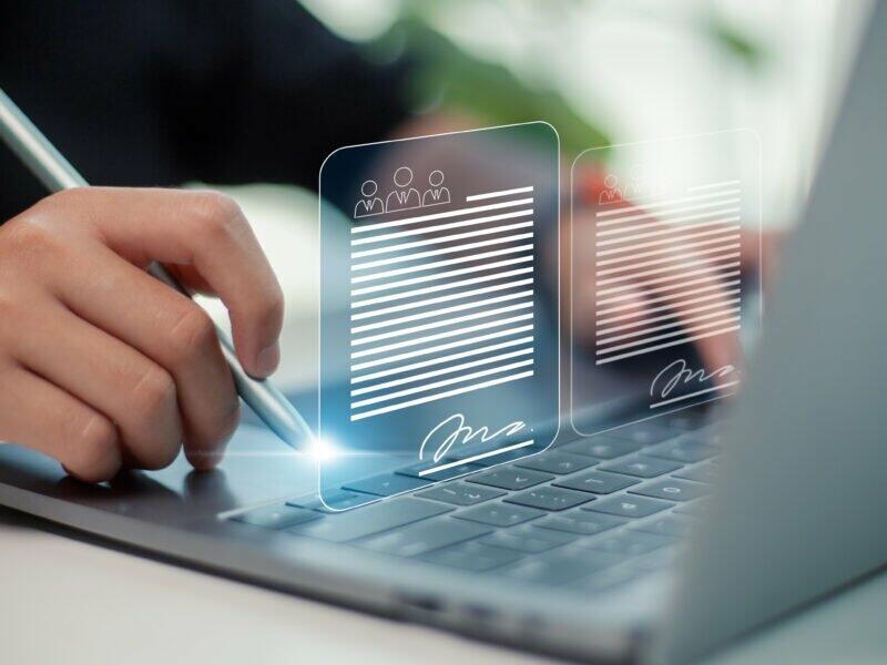 Паспорт до телефону: Дія.Підпис переходить на NFC-технологію