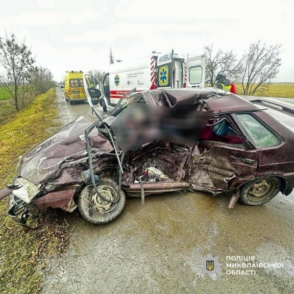 Смертельна ДТП на трасі біля Шевченкового: загинули двоє людей, водія позашляховика затримали, - ФОТО