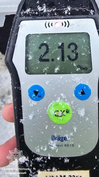 Сумські патрульні розшукали п’яного водія, який вчинив ДТП та залишив місце автопригоди