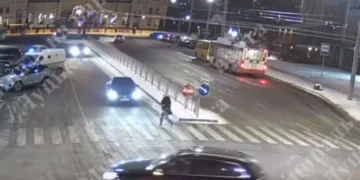 У Луцьку Mercedes збив жінку на пішохідному переході