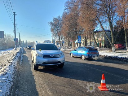 У Ромнах на переході збили пенсіонерку