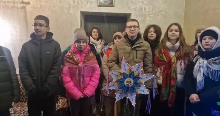 У селі Мстишин учні гімназії зібрали 25 тисяч гривень для ЗСУ