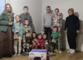 Вихованці дитячих будинків сімейного типу Боратинської громади отримали новорічні подарунки
