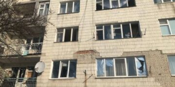 Внаслідок ранкового вибуху в Сумах постраждали двоє людей