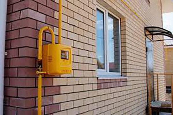 Захист газопроводів на Дніпропетровщині: чому фарбування труб є необхідним