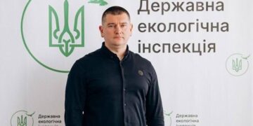 Голова Держекоінспекції повідомив, що знайшов 653 000 доларів у бабусиному гаражі у Харкові