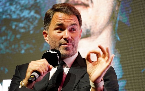 Промоутер вказав на бійця, який здобуде титул у важкій вазі