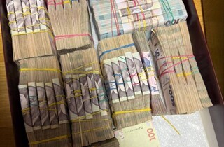 Підробляли алкоголь відомих брендів. У Києві викрито підпільні склади