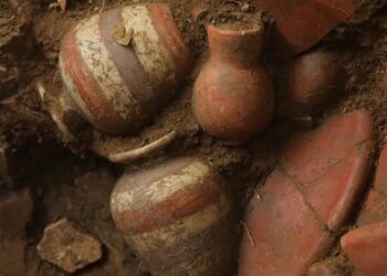 У Панамі знайшли королівську гробницю з золотом віком понад тисячу років