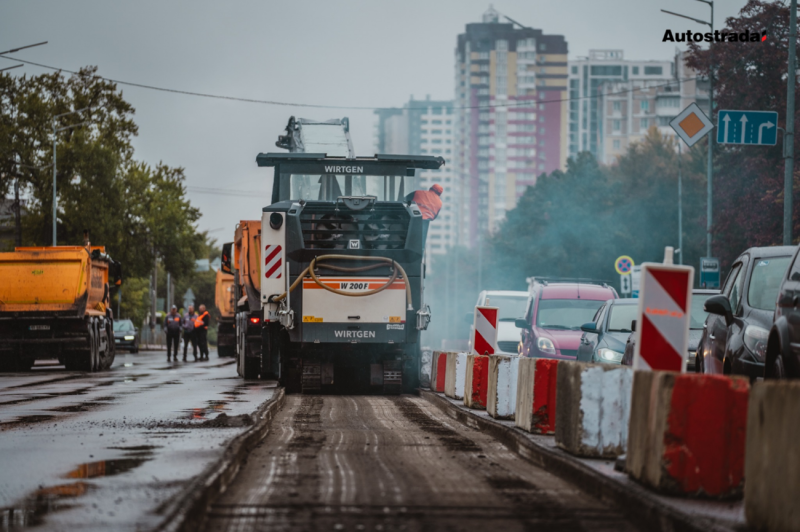 Сім мільярдів на дорозі не валяються? Топ-5 головних столичних ремонтів 2025 року