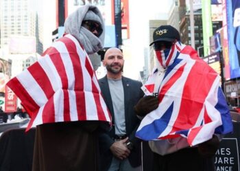 Вайлдер і Чісора зійшлися в дуелі поглядів напередодні бою