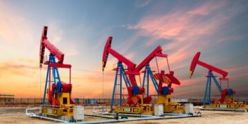 Профіцит нафти досяг максимуму з 2020 року – МЕА