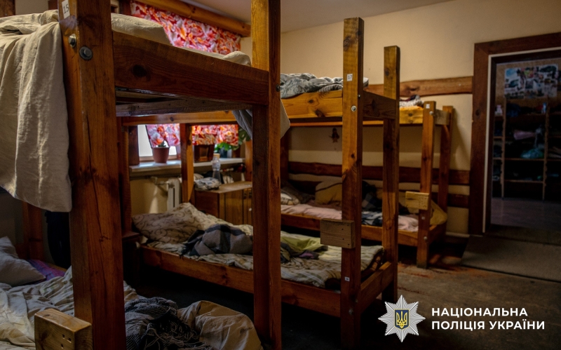 На Київщині викрито &laquo;реабілітаційний центр&raquo;, де силоміць утримувалися до 60 людей