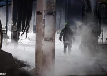 Під завалами підприємства у Харківській області виявили тіла двох людей