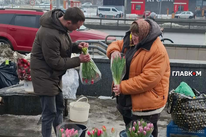 Квітковий ажіотаж у Києві: скільки коштує символ кохання у 2026 році