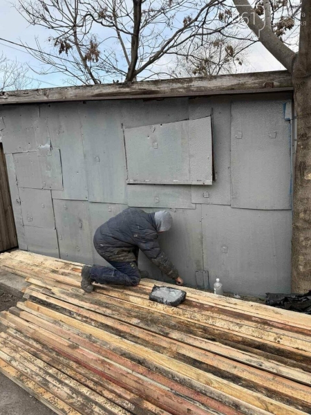 Енергетики відновили вольєри та господарські споруди у постраждалому від &laquo;прильоту&raquo; притулку &laquo;Дай лапу, друже&raquo;