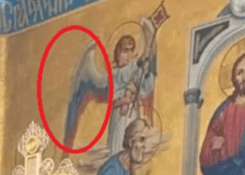 Церковний скандал: у храмі УПЦ МП на Тернопільщині помітили символіку країни-агресора (ФОТО)