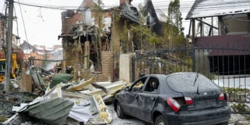 Атака РФ на Київщину: пошкоджено 100 осель, одна людина загинула