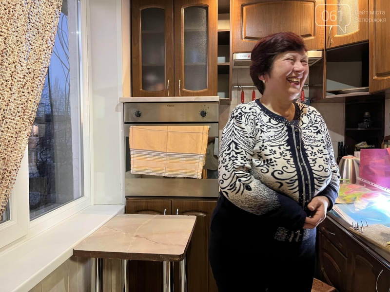 &ldquo;Я так боялась, що не зможу садити квіти&rdquo;: історія запоріжанки, яка адаптується до життя з ампутацією після російського обстрілу