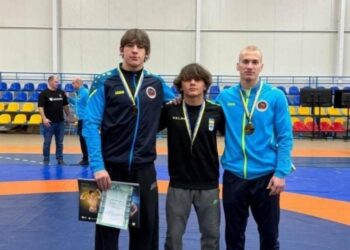 “Ви – наша гордість!”: тернопільські самбісти та борці стали призерами чемпіонатів України (ФОТО)