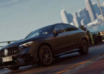 Mercedes готує новий C-клас за мотивами GLC 53 (ФОТО)