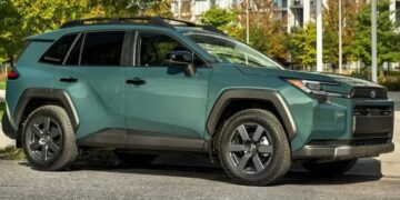 Новий кросовер Toyota RAV4 відправили у виробництво