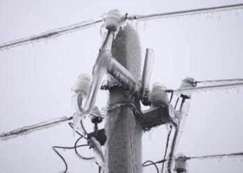 Аномальна погода у Харкові та в області: транспорт затримується, ціни на таксі злетіли