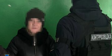 В Одесі затримали жінку, яка коригувала удари по енергооб’єктах