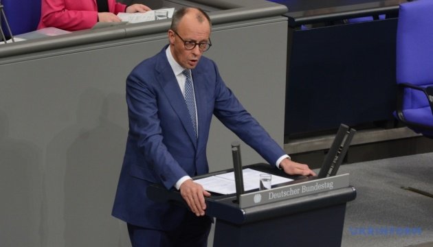 Німеччина виступила проти прямих переговорів з Росією через позицію Путіна