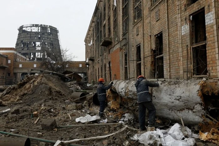 Скільки часу та коштів піде на ремонт знищеної росіянами Дарницької ТЕЦ: оцінки фахівців