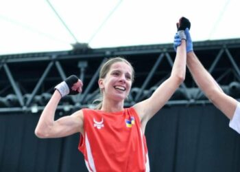 15-річна тернополянка підкорює світ боксу: чемпіонка України та тріумфаторка Азії (ВІДЕО)