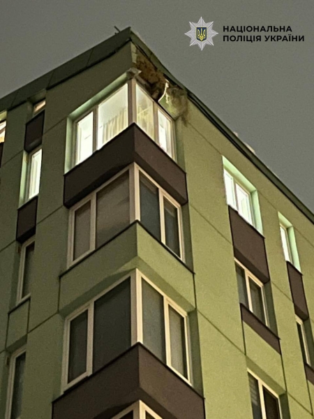 Росія вдарила балістичними ракетами по Києву: двоє поранених (оновлюється)