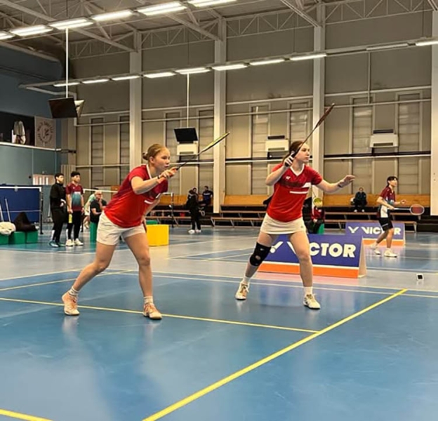 Бадмінтоністки з Дніпра здобули &laquo;срібло&raquo; на турнірі в Угорщині