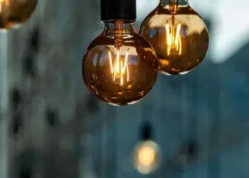 Близько 50 вулиць без світла: завтра у Миколаєві проводитимуть планові відключення