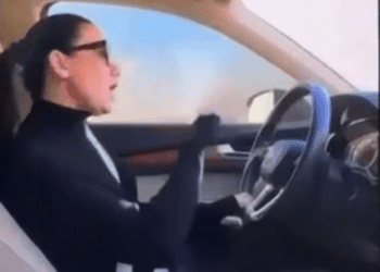 Посадовиця Запорізької обласної прокуратури подала заяву про звільнення після скандалу з відео з російською музикою