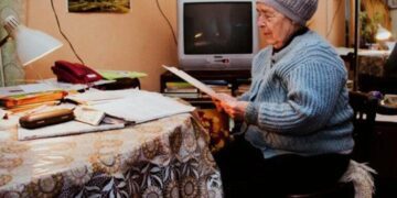 Пенсія на окупованій території: як відновити виплати тим, хто не пройшов ідентифікацію, – ВІДЕО