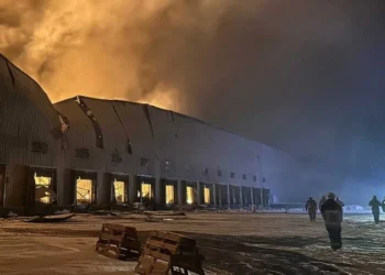 Росіяни зруйнували найбільший склад із продукцією Roshen: якими будуть наслідки для споживачів