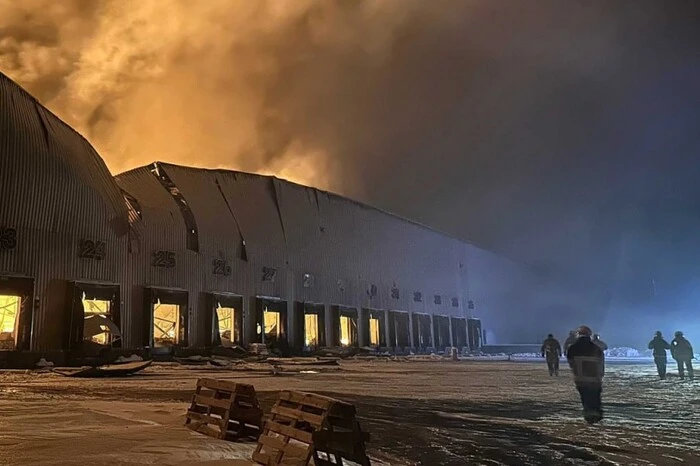 Росіяни зруйнували найбільший склад із продукцією Roshen: якими будуть наслідки для споживачів