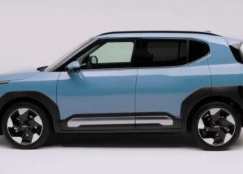 Новий бюджетний кросовер Kia показали наживо (ФОТО)