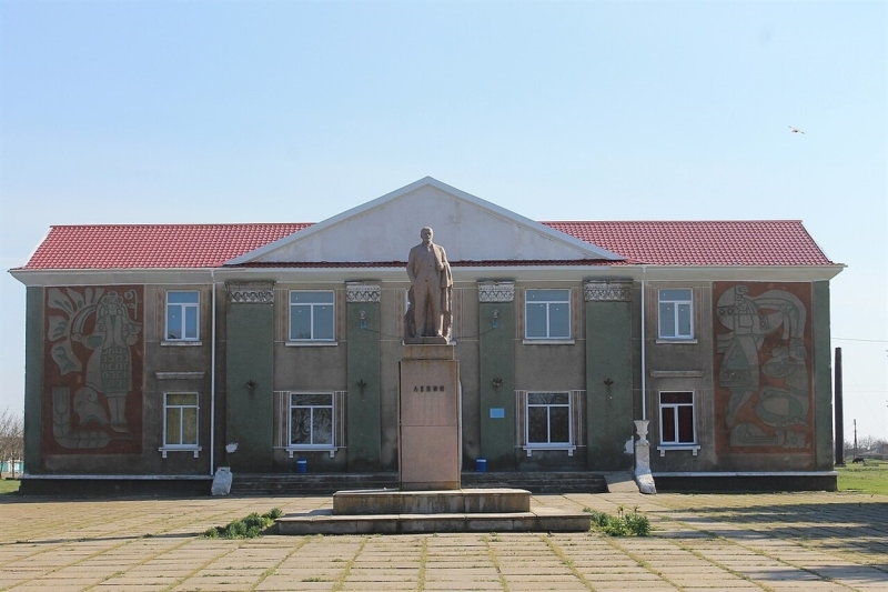 Лінгвоцид на лівобережжі Херсонщини: як окупаційна влада витісняє українську мову