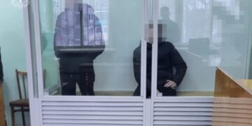 Двох мешканців Дніпропетровщини за подвійне вбивство та підпал засуджено до довічного