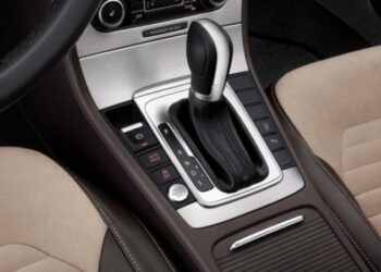 Чому небезпечно вмикати нейтралку на автоматичній коробці передач